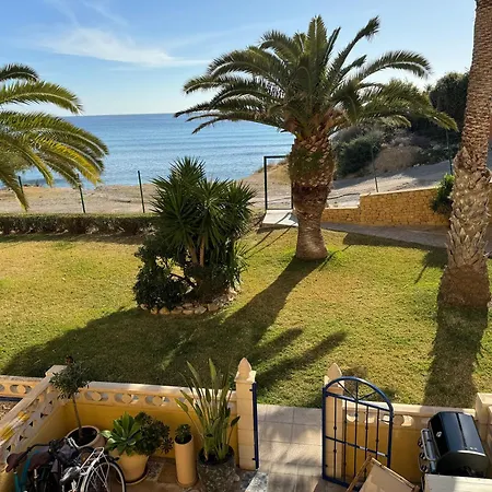 Hébergement de vacances Beautiful 50m Private Campello Alicante El Campello